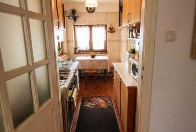 Casă cu 3 camere semidecomandat în Central - 6