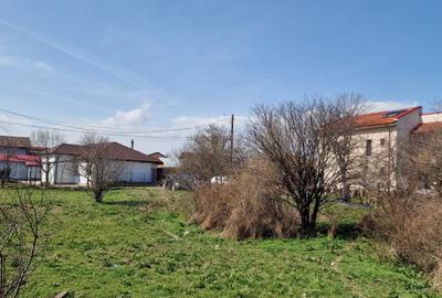 Teren Construcții intravilan de 2300 mp, în Est - 4