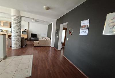 Apartament cu 4 camere decomandat, mobilat în Turnișor - 24