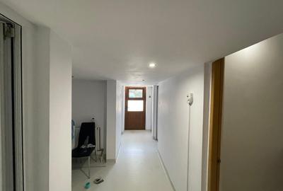 Spatiu comercial zona McDonald s 35,21mp pretabil cabinet medical - 8