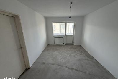 Apartament cu 2 camere semidecomandat în Vest