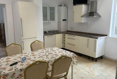 Casă cu 4 camere în Central - 7