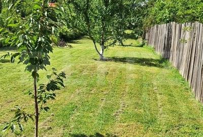 Vanzare Casa in Sacele - Locuinta cu Teren Generos cu Potential -de Renovat - 2