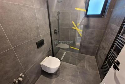 Casă cu 6 camere cu Teren 1400 Mp în Central - 4