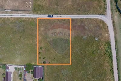 Teren 900mp Harman,Strada Gheorghe Lazar, utilitati in lucru - 1