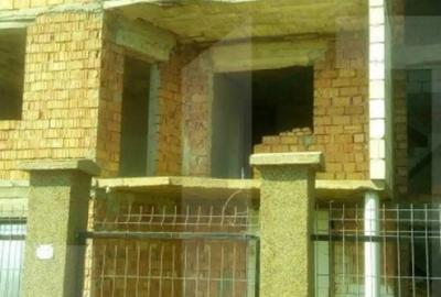 Casă cu 7 camere cu Teren 600 Mp în Unirii