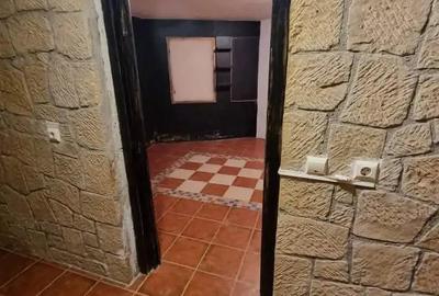 Casă cu 6 camere în Central - 5