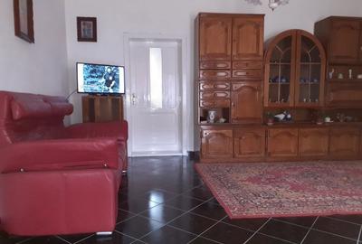Casă cu 4 camere în Central - 5