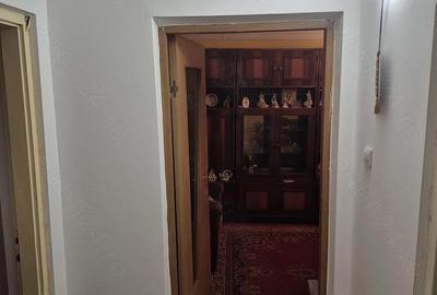 Apartament cu 3 camere decomandat în Central - 2
