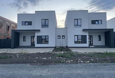 Casă cu 4 camere în Dumbrăvița - 5