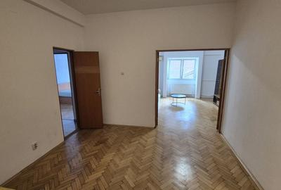 Apartament cu 3 camere 76,61 mp - Universitate - 4