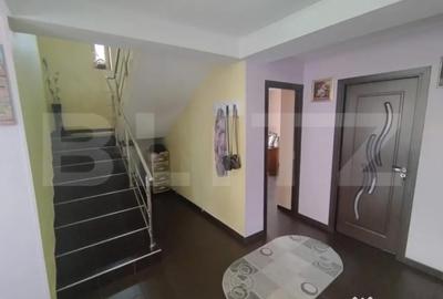 Casă cu 5 camere cu Teren 462 Mp în Malu Mare - 13