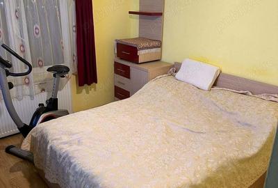 Apartament cu doua camere plus living generos , zona Bradet - 8