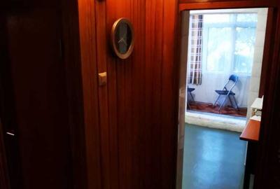 Apartament cu 2 camere decomandat în Eremia - 8
