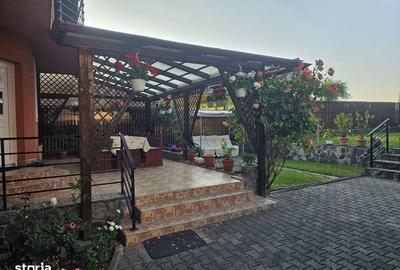 Casă cu 4 camere cu Teren 340 Mp în Blejoi - 2