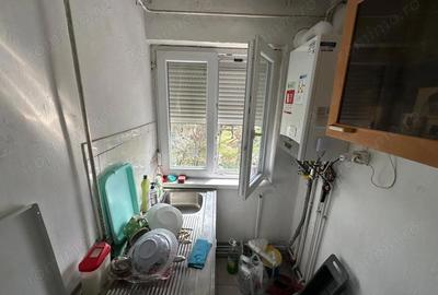 Apartament cu 4 camere decomandat, mobilat în Dacia - 3