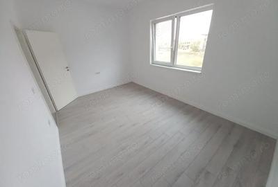 Apartament cu 3 camere decomandat în Giroc - 11