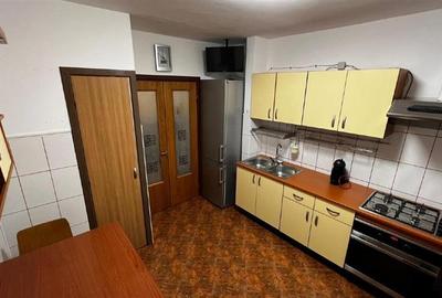 Apartament cu 2 camere semidecomandat, mobilat în Central - 3