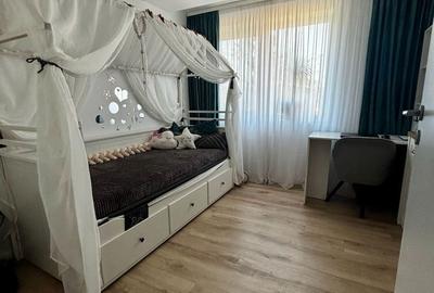 Apartament cu 3 camere decomandat, mobilat în Central - 4