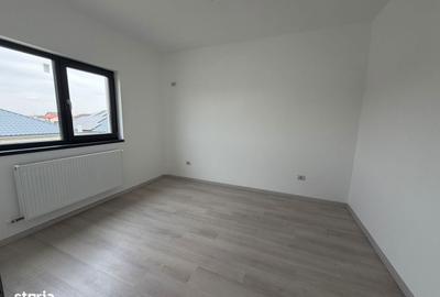 Casă cu 4 camere în Central - 15