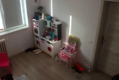 Ap.3 camere Emil Racovi?a-Aliorului