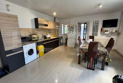 Casa 5 camere, terasa, parcare, zona Avram Iancu - 3