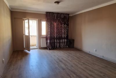 Apartament cu 2 camere decomandat în Semicentral - 1