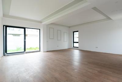 Vilă Modernă_Design Unic _4 Camere_Curte și Parcare Privată