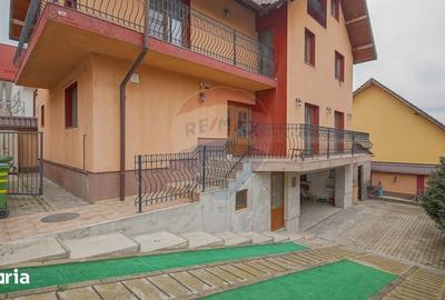 Casă cu 7 camere cu Teren 300 Mp în Central - 3