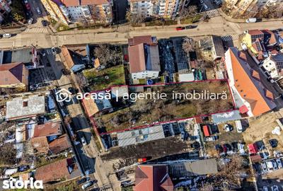 Casă cu 6 camere cu Canalizare în Sud - 1