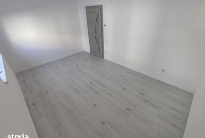 Apartament cu 3 camere decomandat în Tineretului - 13