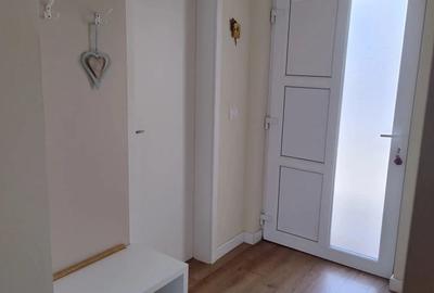 Casă cu 3 camere cu Teren 300 Mp în Bucovăț (Remetea Mare)