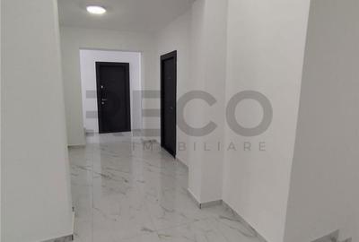 Casă cu Teren 1097 Mp în Iorga - 13