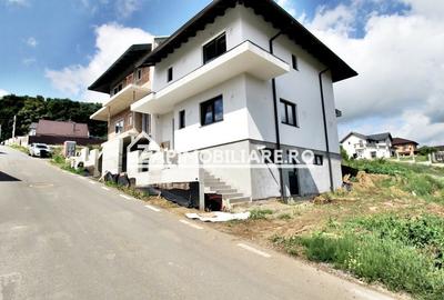 Casă individuală cu 5 camere în Sâncraiu de Mureș