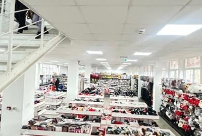 Spațiu comercial, 1100 mp în Central