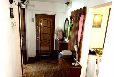 Apartament 3 camere, 77 mp, par?ial mobilat, decomandat - 3