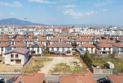 Teren Construcții intravilan de 775 mp, în Central - 1