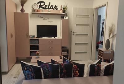 Apartament cu balcon ?i curte - 2