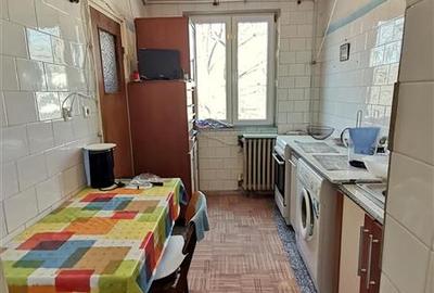 Apartament cu 3 camere decomandat, mobilat în Rahova - 17