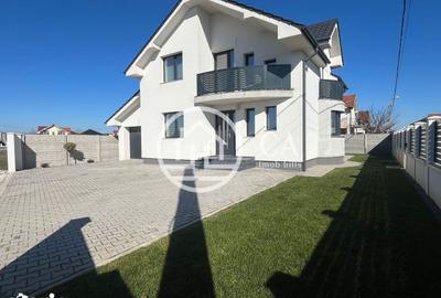 Casă cu 6 camere decomandat cu Teren 408 Mp în Central - 17