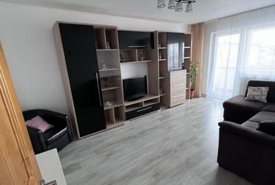 Apartament 3 camere decomandat zona Triaj - 2