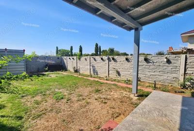 Casă cu Teren 200 Mp în Giroc