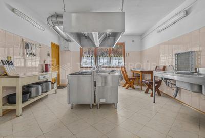 Casă individuală cu 12 camere cu Canalizare în Poiana Brașov - 4