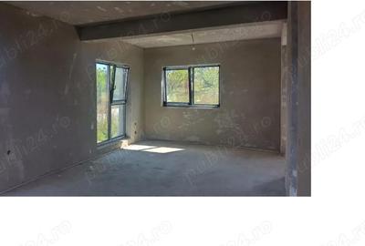 Casă cu 4 camere cu Canalizare în Chinteni - 8