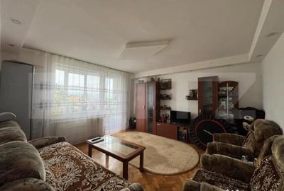 Apartament cu 3 camere decomandat în Progresul - 14