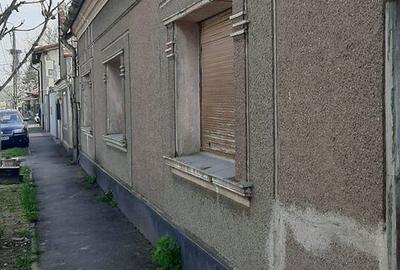 Casă cu 3 camere cu Teren 1500 Mp în Central - 4