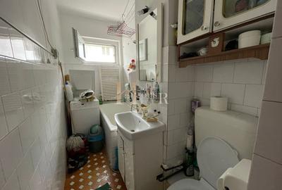 Bloc izolat. Etaj intermediar. Centrala proprie. - 9