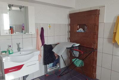 Casă cu 4 camere cu Teren 1500 Mp în Izvoru Dulce (Beceni) - 1