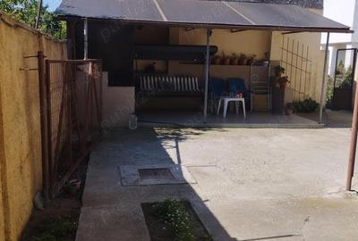 Casă cu 3 camere cu Teren 533 Mp în 14 Mai - 9