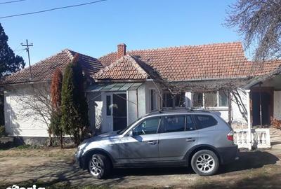 Casă cu 4 camere cu Teren 120 Mp în Popești
